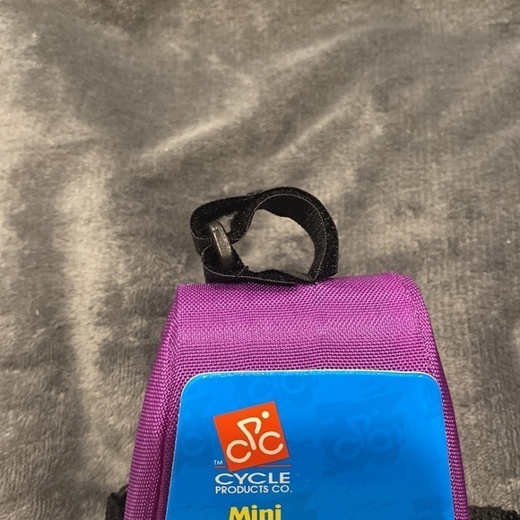 NWT Mini Seat Bag for Bicycles Purple - Picture 3 of 7